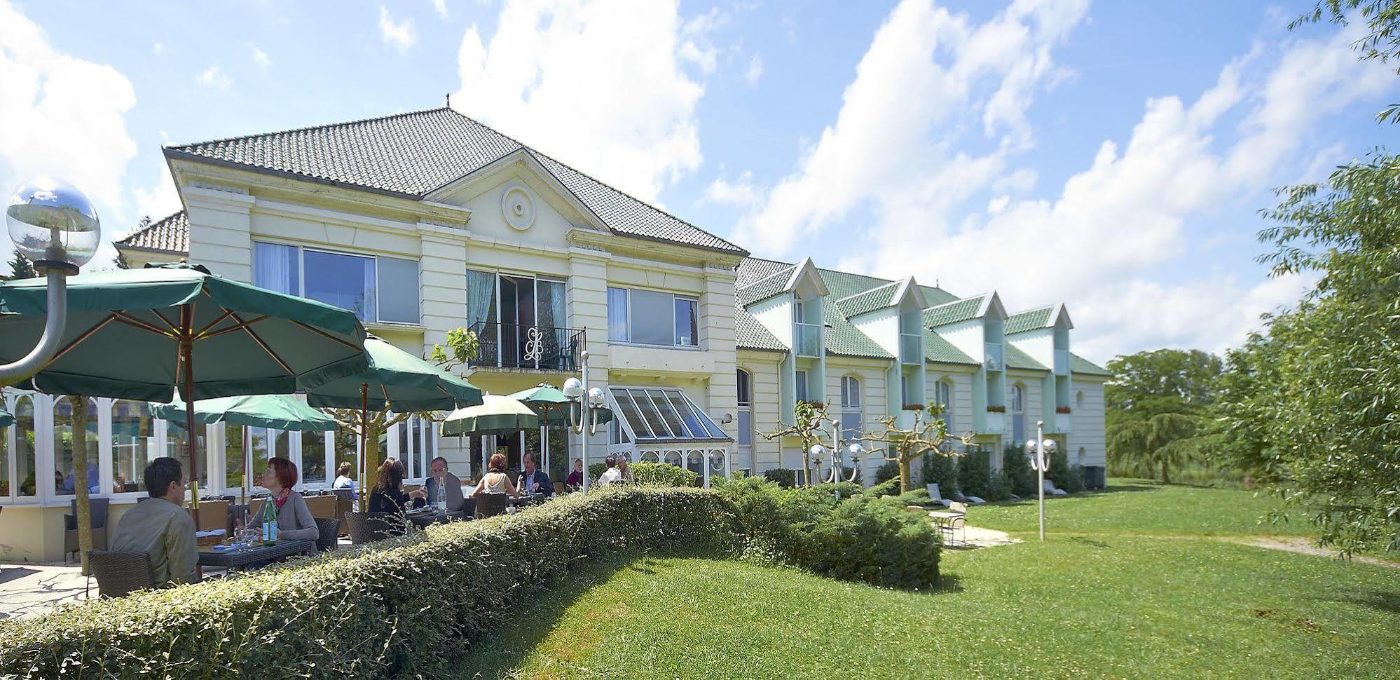 Hôtel Restaurant Le Rive Gauche Joigny Exterior foto